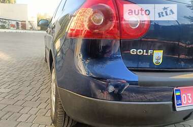 Хэтчбек Volkswagen Golf 2006 в Одессе