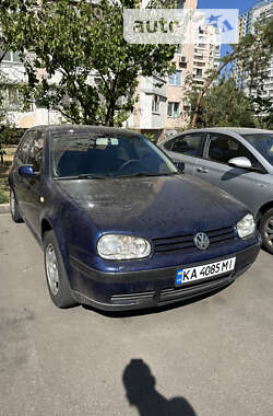 Хэтчбек Volkswagen Golf 1999 в Киеве