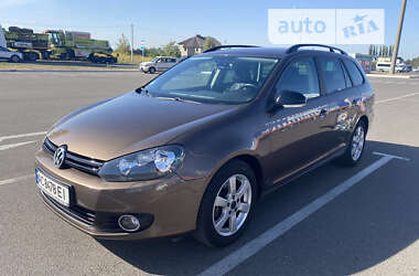 Универсал Volkswagen Golf 2012 в Луцке