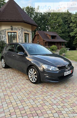 Хетчбек Volkswagen Golf 2014 в Чернівцях