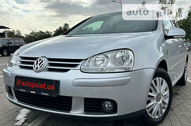 Хэтчбек Volkswagen Golf 2006 в Сумах