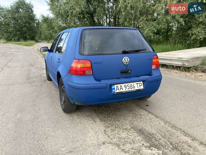 Хетчбек Volkswagen Golf 1998 в Києві