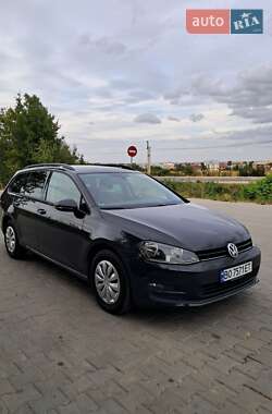 Универсал Volkswagen Golf 2016 в 