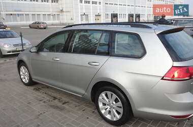 Универсал Volkswagen Golf 2015 в 