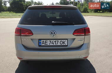 Универсал Volkswagen Golf 2015 в 