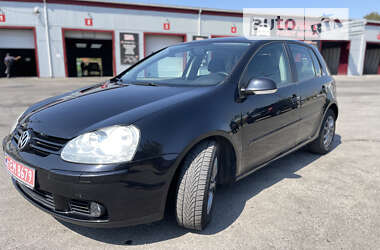 Хетчбек Volkswagen Golf 2007 в Сумах