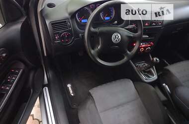 Универсал Volkswagen Golf 2005 в Мукачево