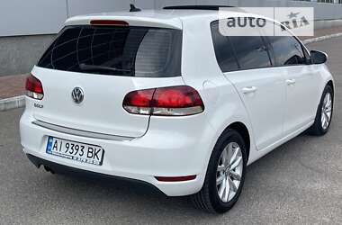 Хэтчбек Volkswagen Golf 2013 в Киеве