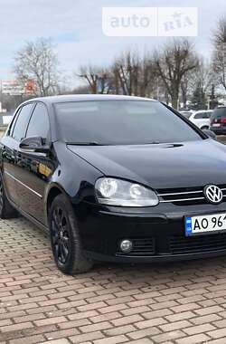 Хетчбек Volkswagen Golf 2008 в Мукачевому