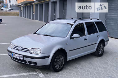 Универсал Volkswagen Golf 2000 в Виннице