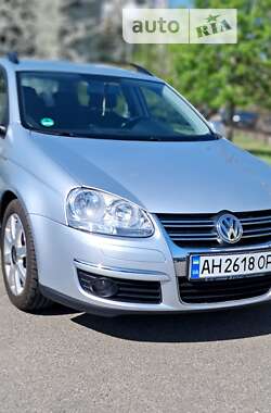 Универсал Volkswagen Golf 2007 в Киеве