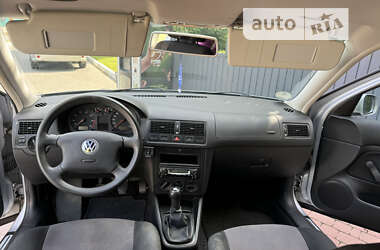 Хэтчбек Volkswagen Golf 2000 в Харькове