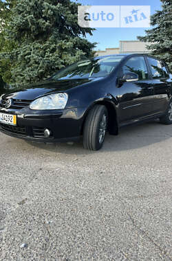 Хэтчбек Volkswagen Golf 2008 в Барышевке