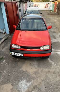 Хэтчбек Volkswagen Golf 1996 в Киеве