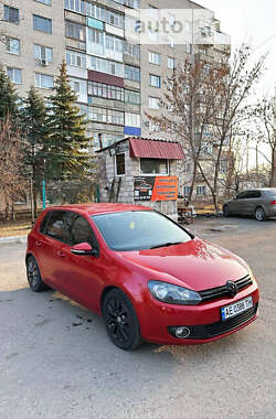 Хэтчбек Volkswagen Golf 2010 в Славянске