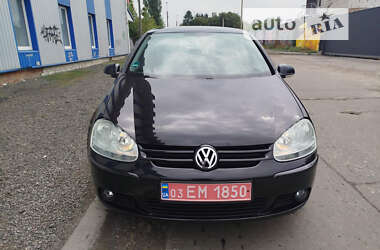 Хэтчбек Volkswagen Golf 2006 в Луцке