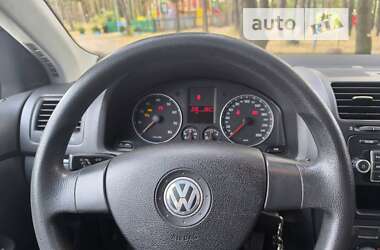 Универсал Volkswagen Golf 2008 в Коростене