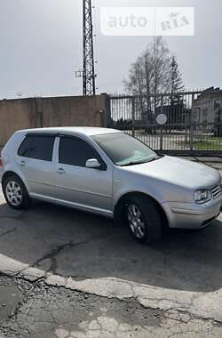 Хетчбек Volkswagen Golf 2003 в Лубнах