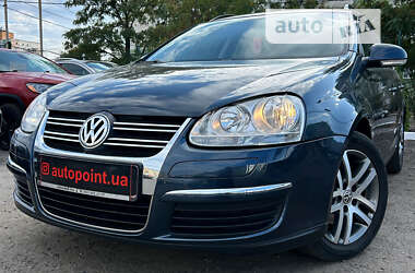 Універсал Volkswagen Golf 2008 в Сумах