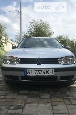 Хетчбек Volkswagen Golf 2003 в Броварах