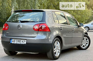 Хэтчбек Volkswagen Golf 2008 в Виннице