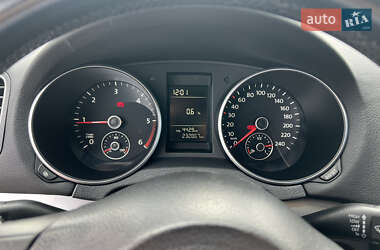 Универсал Volkswagen Golf 2012 в 