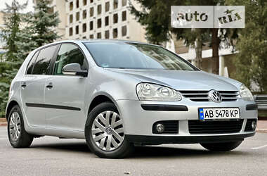 Хетчбек Volkswagen Golf 2008 в Вінниці