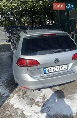 Универсал Volkswagen Golf 2016 в 