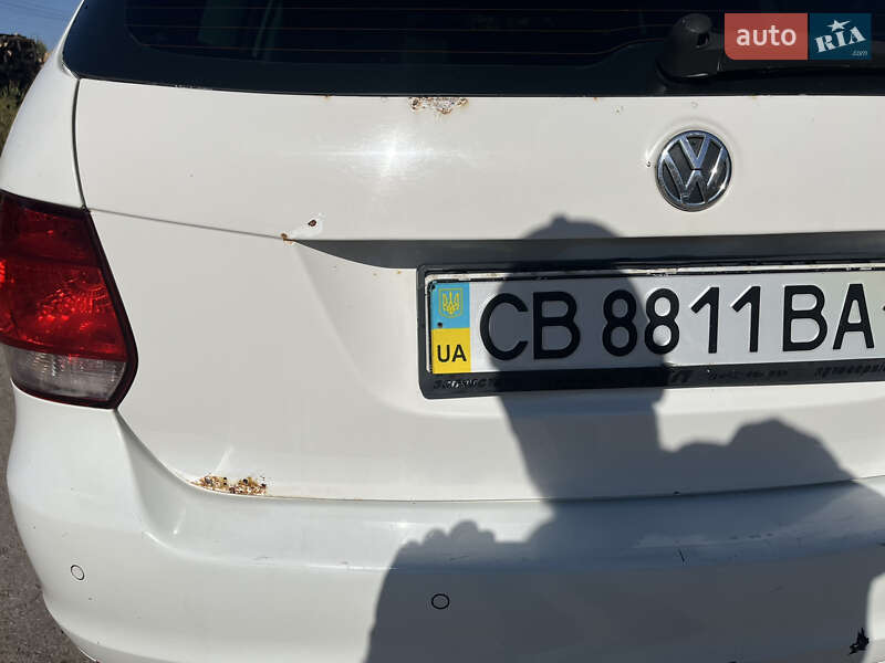 Універсал Volkswagen Golf 2011 в Чернігові