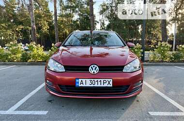 Универсал Volkswagen Golf 2014 в Киеве