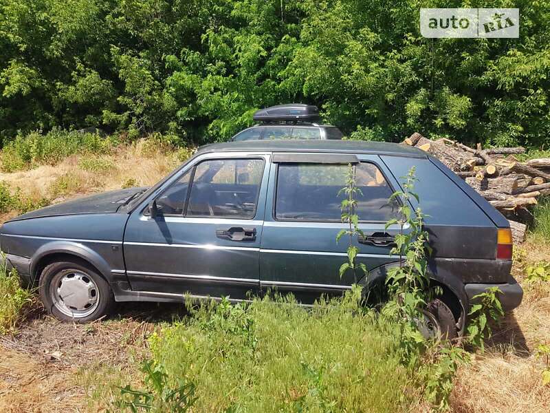 Хетчбек Volkswagen Golf 1985 в Звенигородці