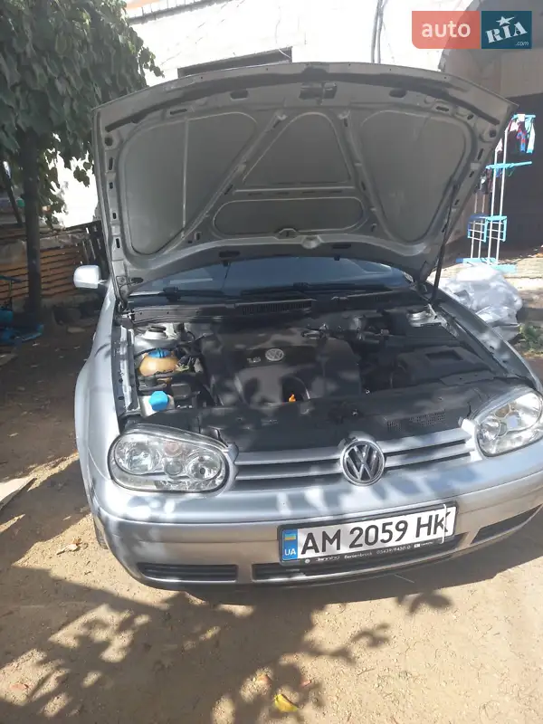 Volkswagen Golf 2004 VIN WVWZZZ1JZ4W172703 фото оголошення 6 з 73