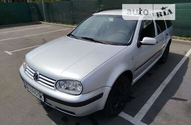 Универсал Volkswagen Golf 2001 в Киеве