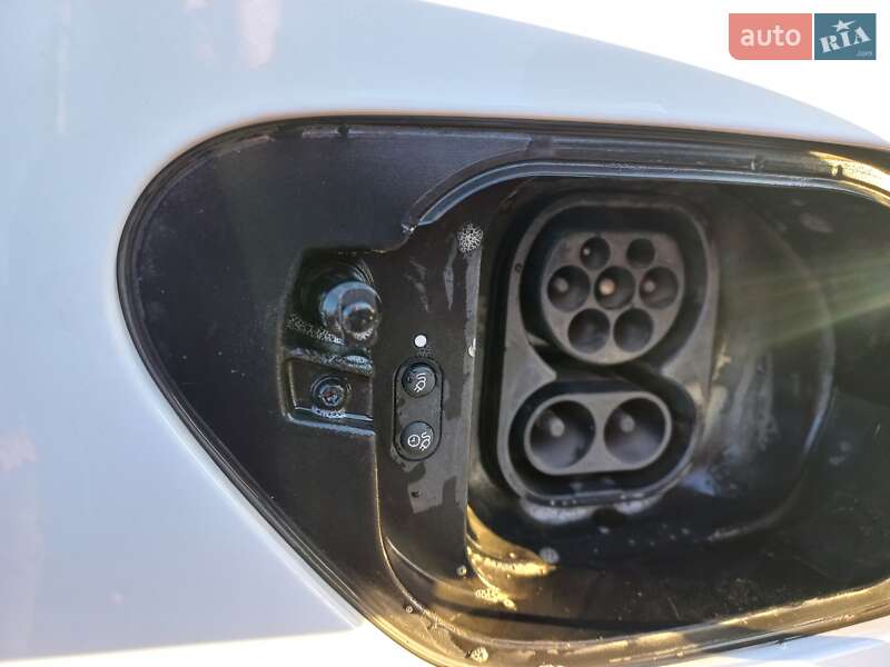 Хетчбек Volkswagen Golf 2014 в Луцьку