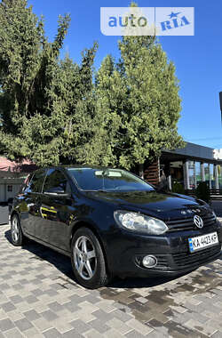 Хэтчбек Volkswagen Golf 2010 в Лубнах