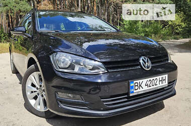 Універсал Volkswagen Golf 2014 в Сумах