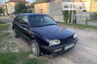 Хэтчбек Volkswagen Golf 1995 в Черновцах