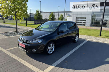 Хетчбек Volkswagen Golf 2011 в Мукачевому