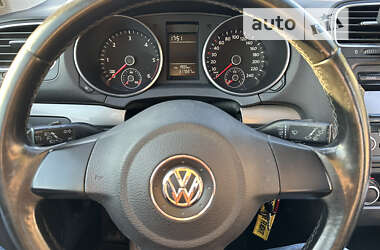 Хетчбек Volkswagen Golf 2009 в Києві