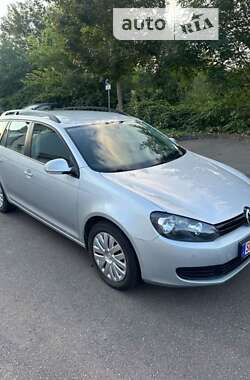 Универсал Volkswagen Golf 2011 в Львове