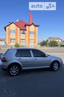 Хетчбек Volkswagen Golf 2003 в Лубнах