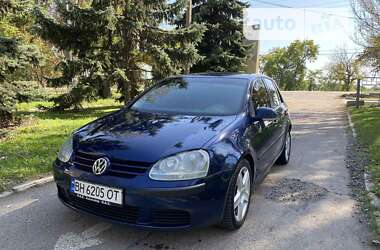 Хэтчбек Volkswagen Golf 2004 в Одессе