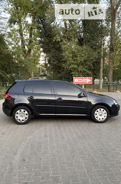 Хетчбек Volkswagen Golf 2006 в Кривому Розі