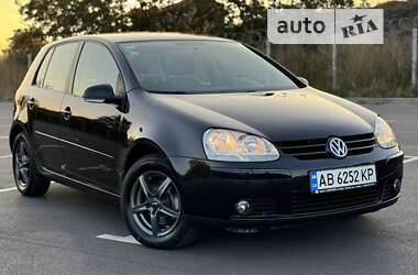 Хетчбек Volkswagen Golf 2007 в Вінниці