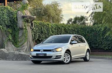 Хэтчбек Volkswagen Golf 2013 в Днепре