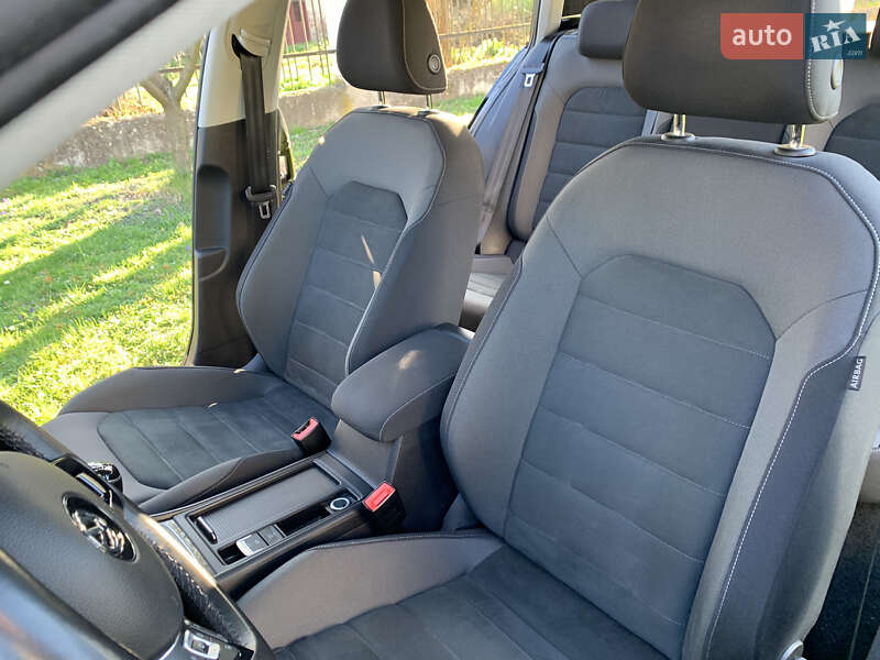 Універсал Volkswagen Golf 2019 в Коломиї