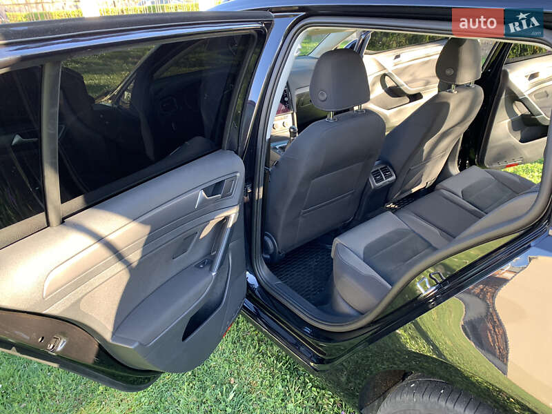 Універсал Volkswagen Golf 2019 в Коломиї