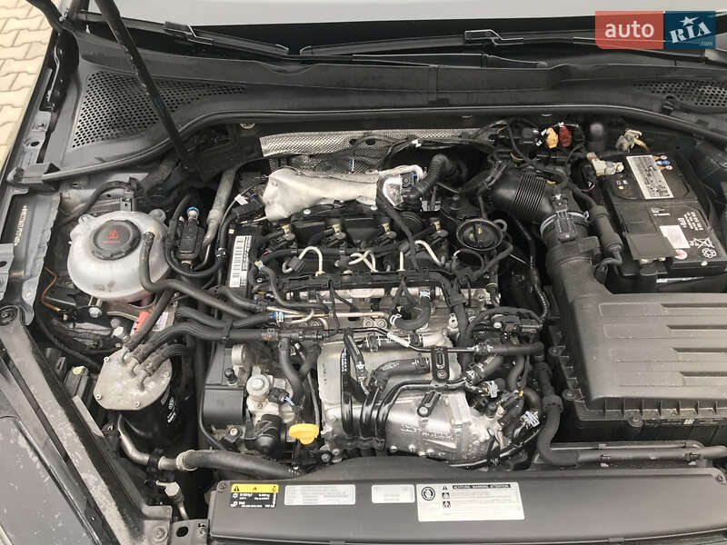 Універсал Volkswagen Golf 2019 в Коломиї