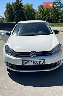 Хетчбек Volkswagen Golf 2012 в Запоріжжі