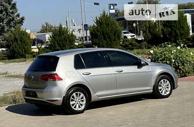 Хетчбек Volkswagen Golf 2014 в Маріуполі